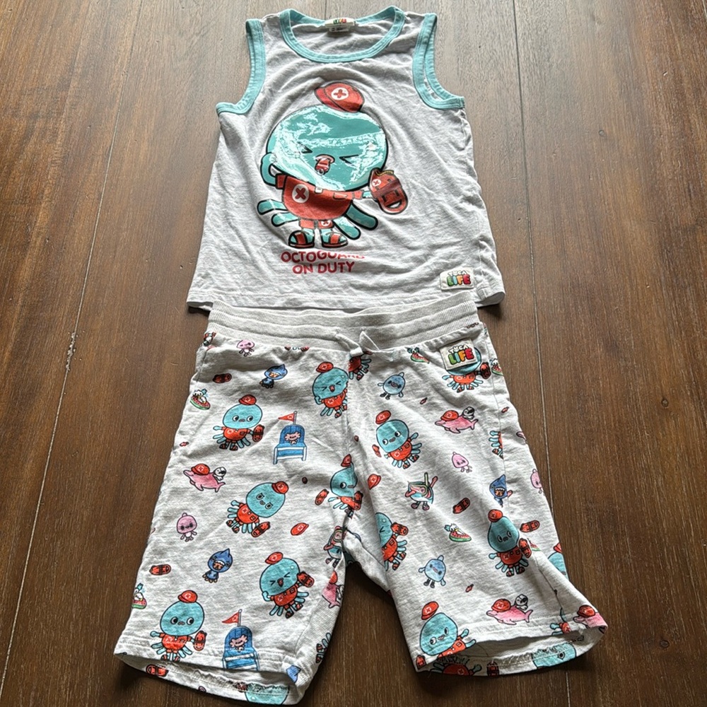 Size 6-8 H&M x Toca Life 99% cotton Octoguard on Duty adjustable waist short set